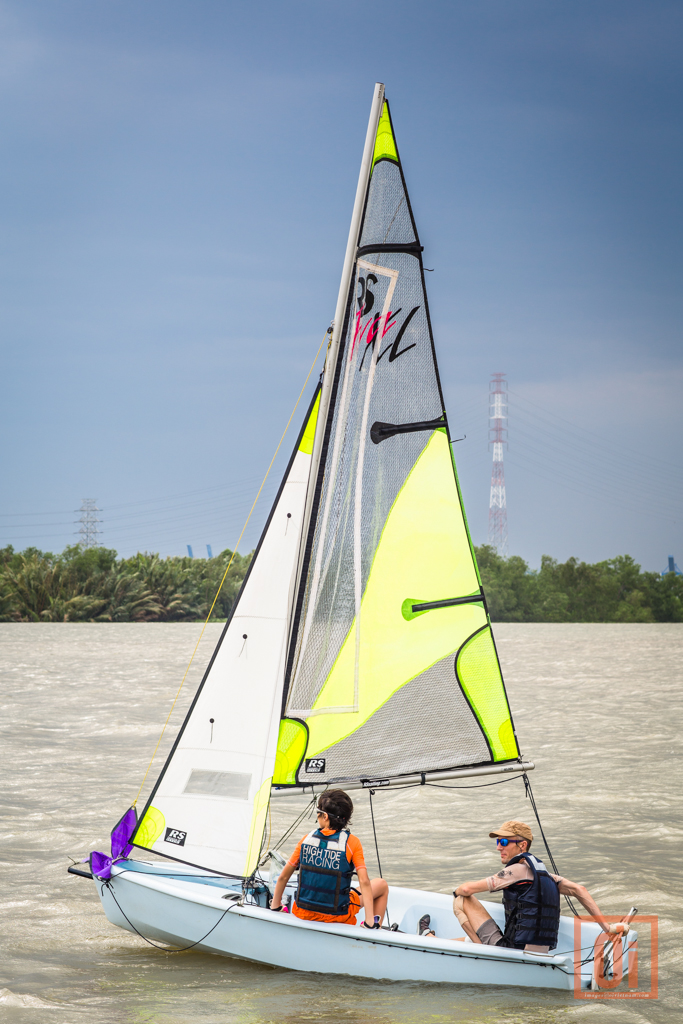 High Tide Sailing-IMG_6345-MAY13-Issue 3-QRM