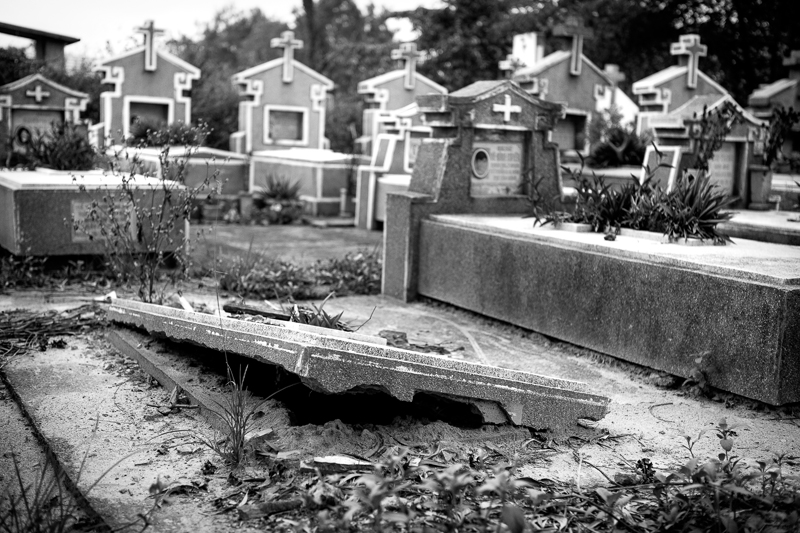 Oi-Vietnam---June-2014---My-Life-As-A-Bone-Cleaner---ARY-1